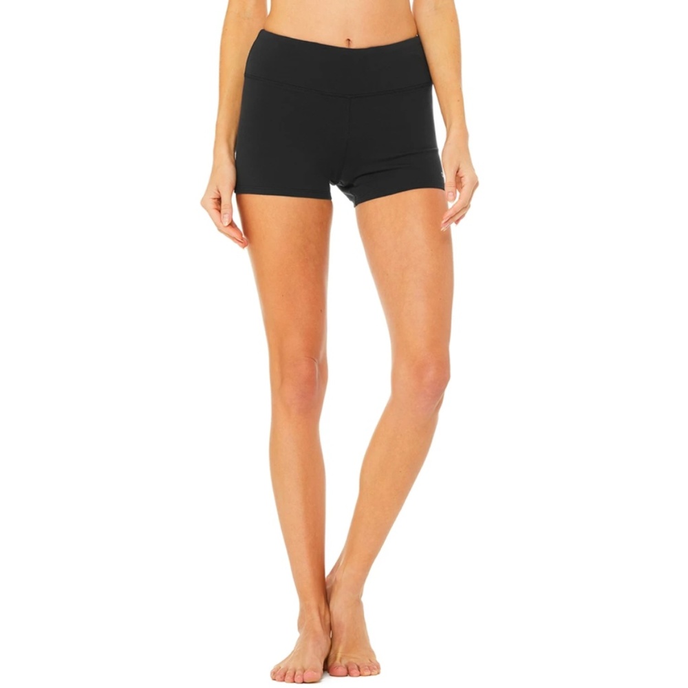 ALO Yoga Airbrush Short | Black